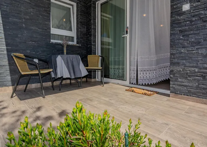 With Parking Space - 24432 Apartman